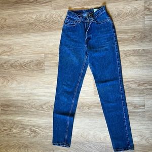 Levi’s 512 in med blue wash - vintage